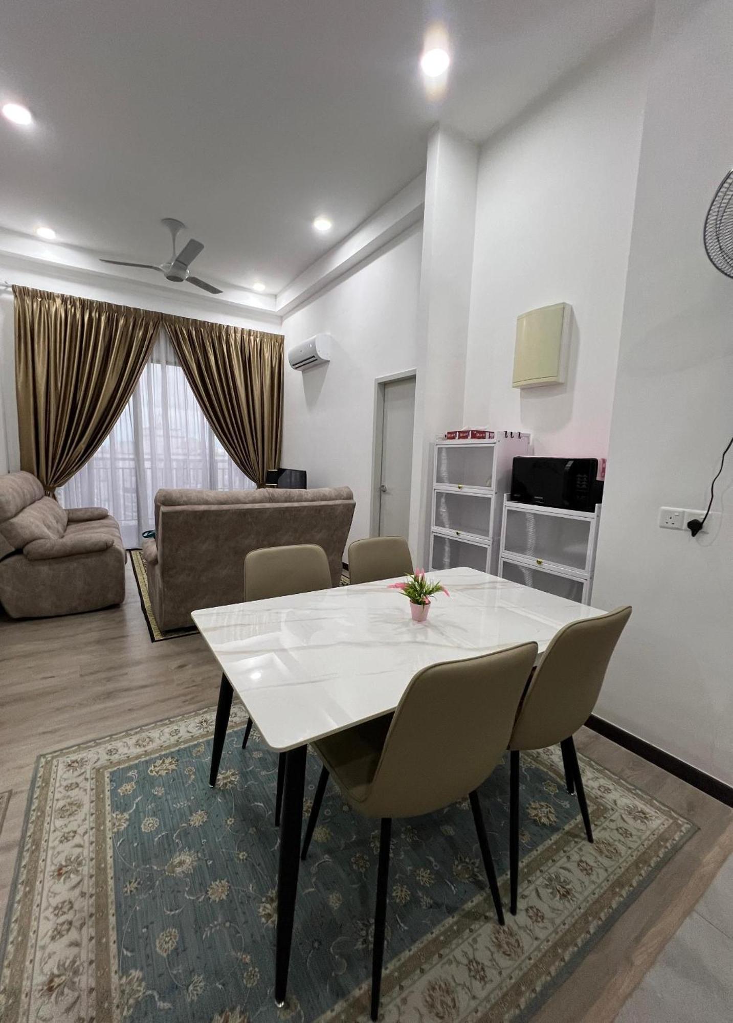 Pangsapuri Mysky Trio B15 Homestay Putrajaya Free Unifi 5Minutes To Picc Putrajaya